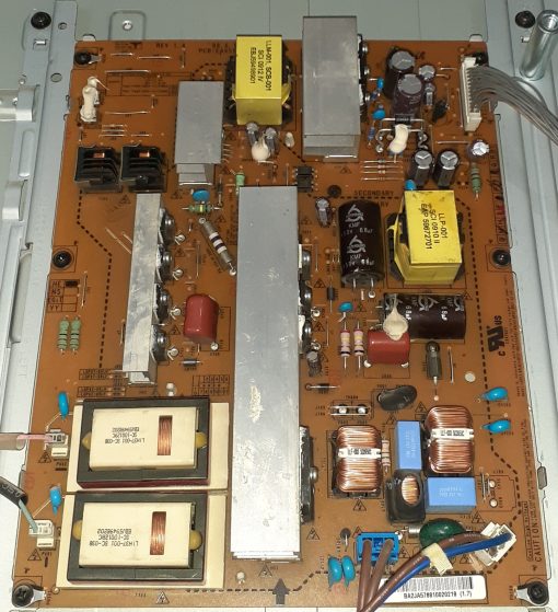 تغذیه LG 37LH200R
